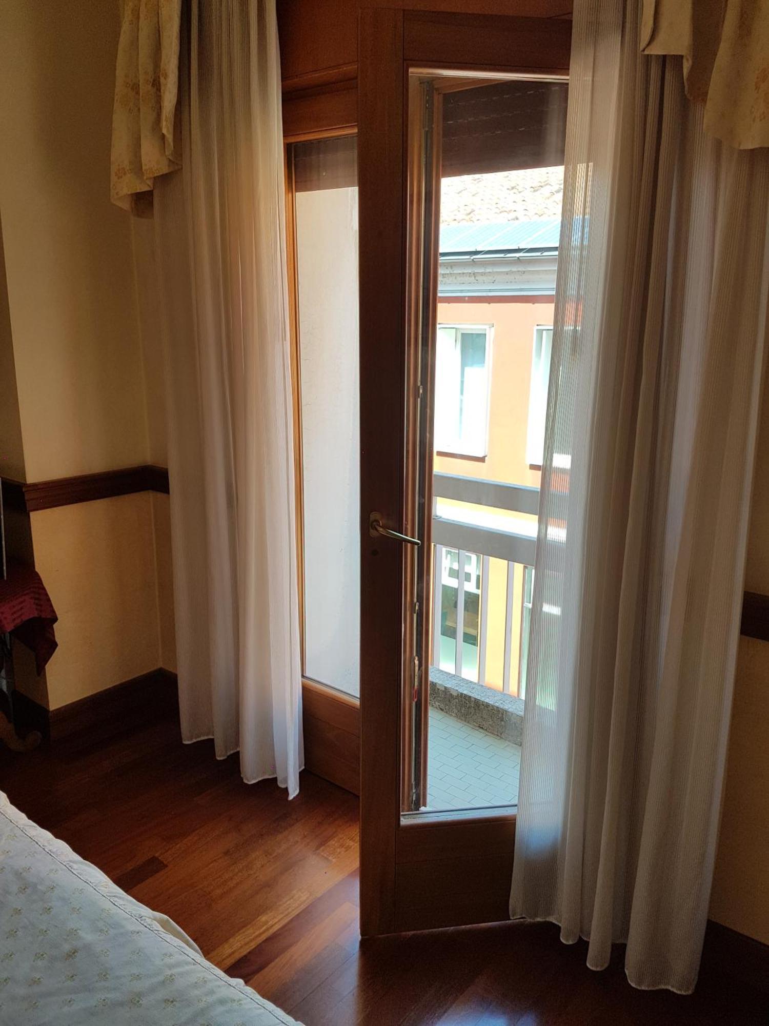Hotel Minerva Pordenone Esterno foto