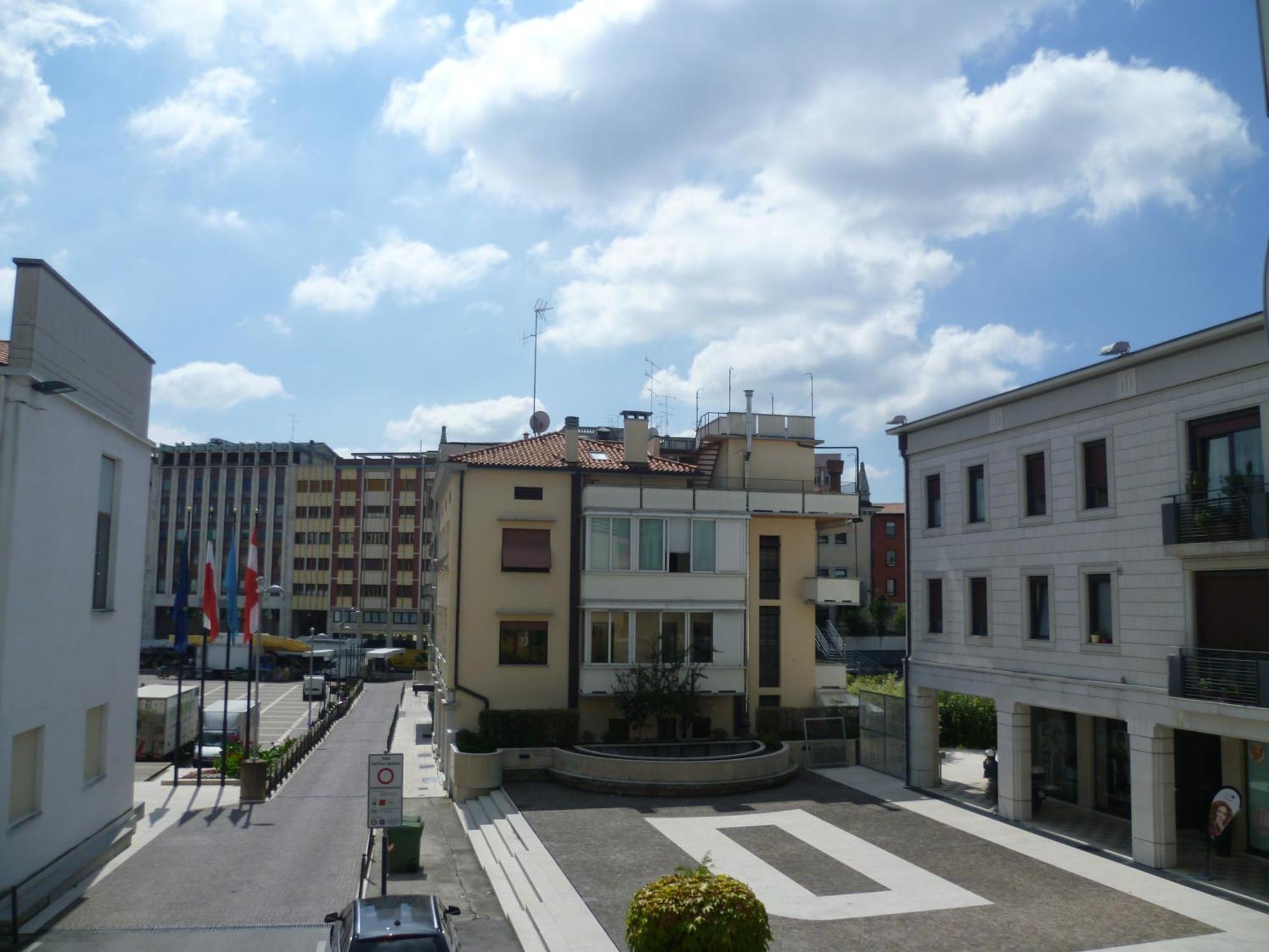 Hotel Minerva Pordenone Esterno foto