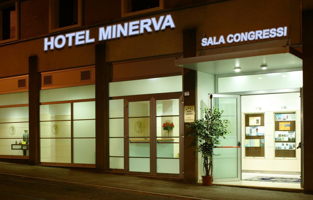 Hotel Minerva Pordenone Esterno foto