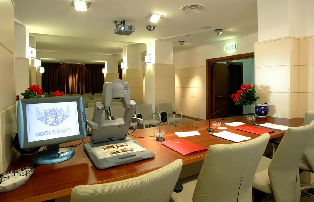 Hotel Minerva Pordenone Esterno foto