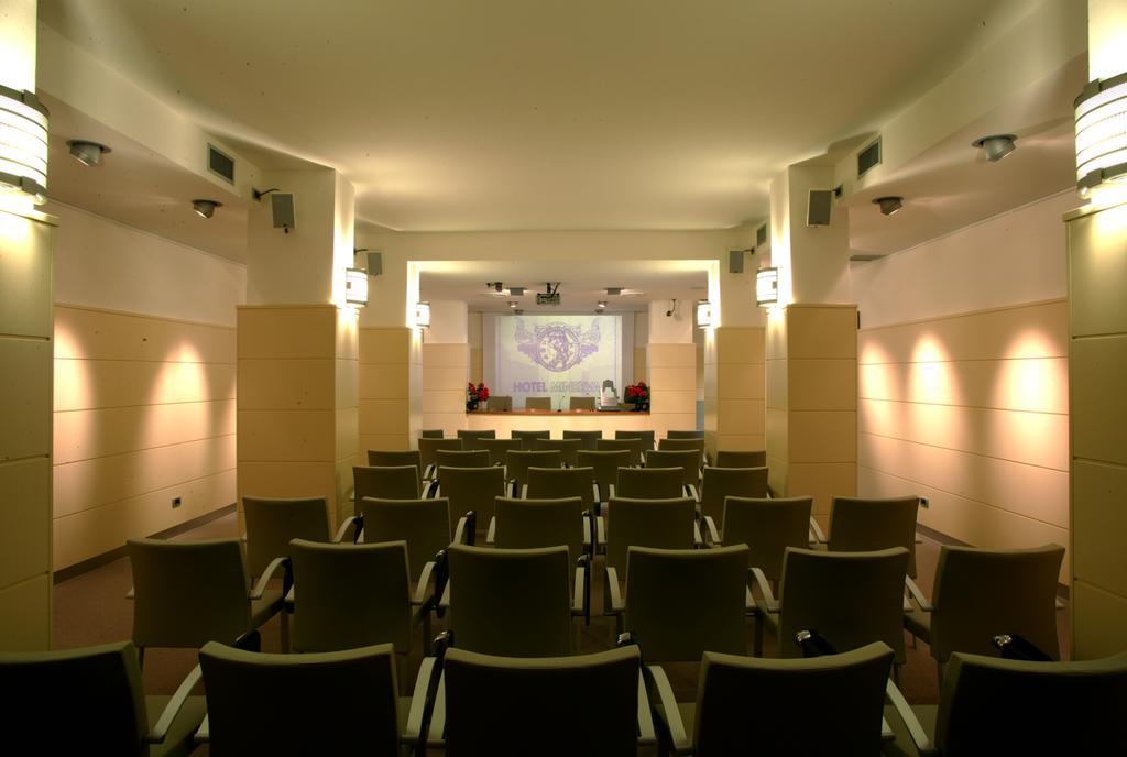 Hotel Minerva Pordenone Esterno foto