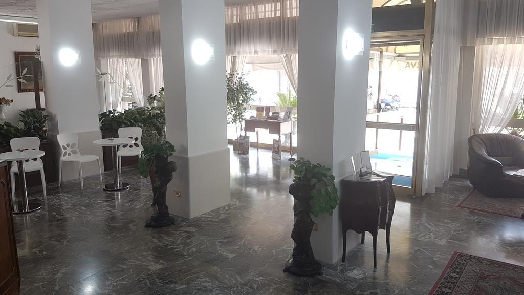 Hotel Minerva Pordenone Esterno foto